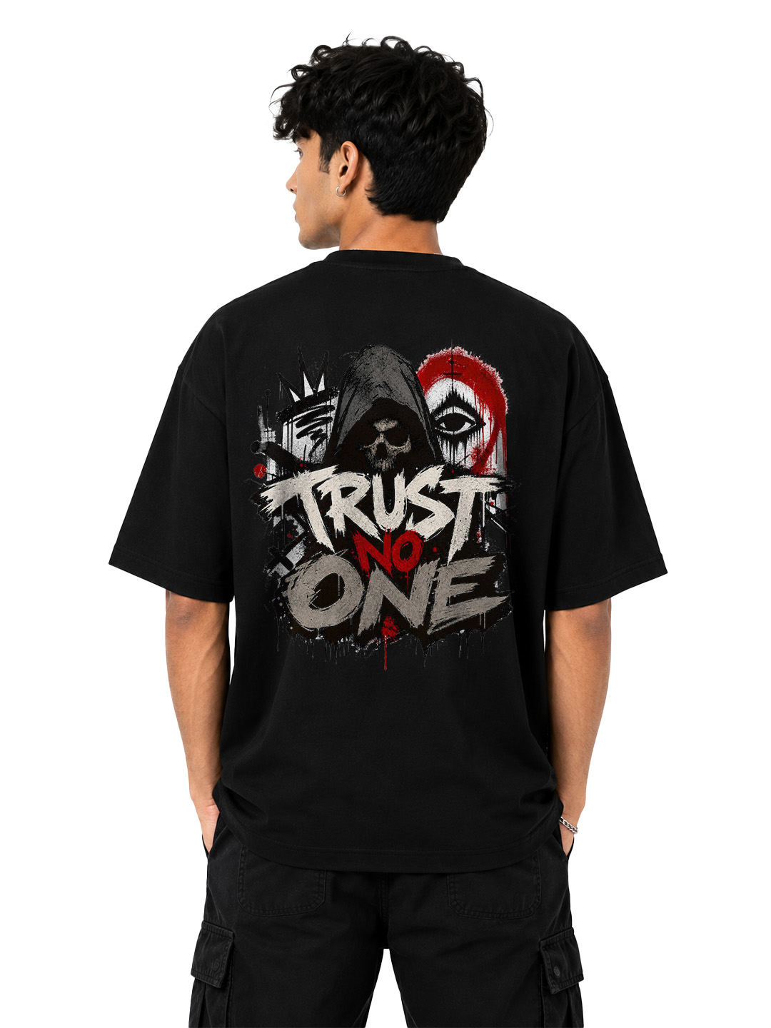 Trust No One Oversized Black T-Shirt